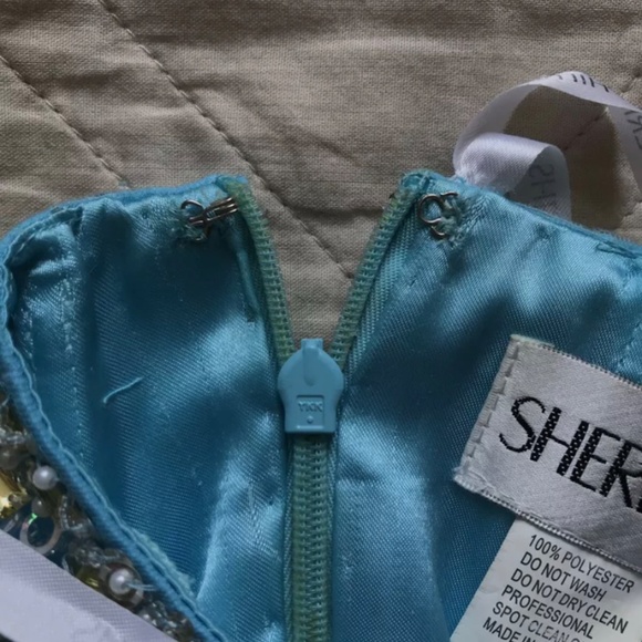 SHERRI HILL Blue beaded embellished gemstone rhinestone chiffon dress - Picture 3 of 5